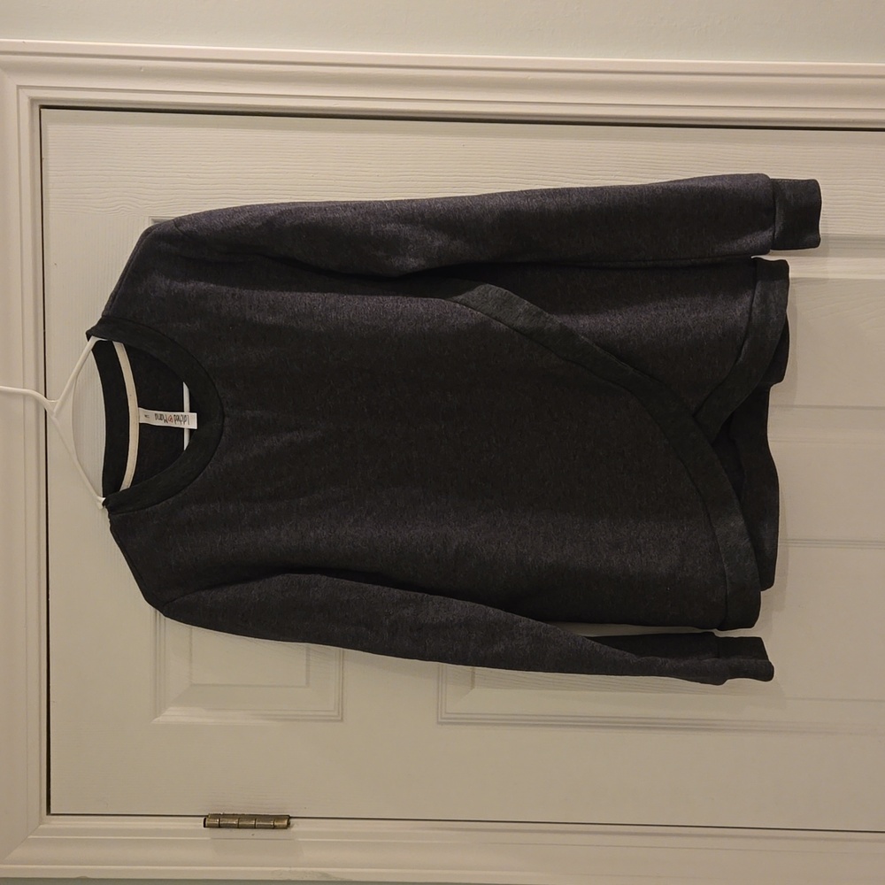Latched Mama grey breastfeeding sweatshirt size M